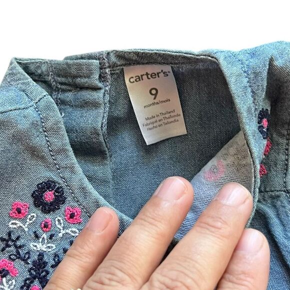 4/$25 Carter’s Denim &‎ Leggings Outfit - Size 9 months - Picture 3 of 4